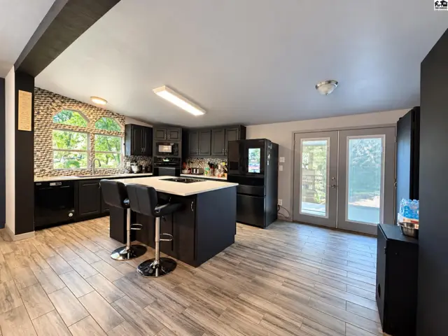 Photo of 10307 E 4th Ave, Hutchinson, KS