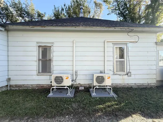 Photo of 314 N 5th St, Sterling, KS