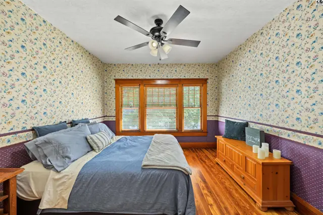 Photo of 717 N Main St, Lindsborg, KS