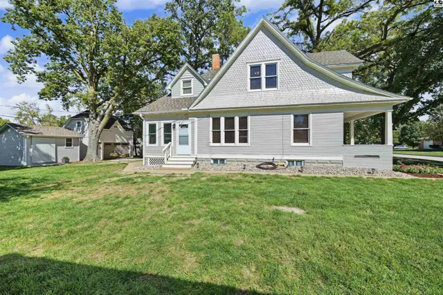 Photo of 717 N Main St, Lindsborg, KS