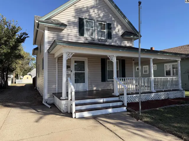 Photo of 512 N Main St, Pratt, KS