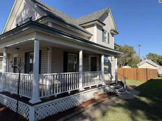 Photo of 512 N Main St, Pratt, KS