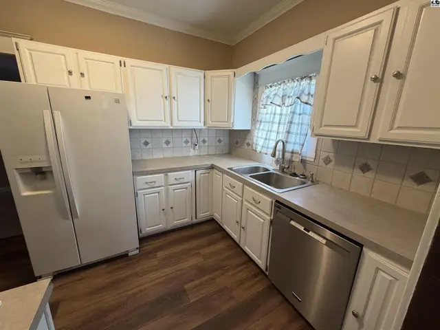 Photo of 512 N Main St, Pratt, KS