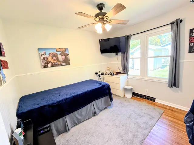 Photo of 2 Wheatland Dr, Hutchinson, KS