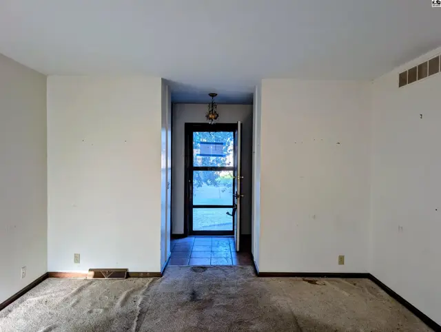 Photo of 758 Moundview Ave, Salina, KS