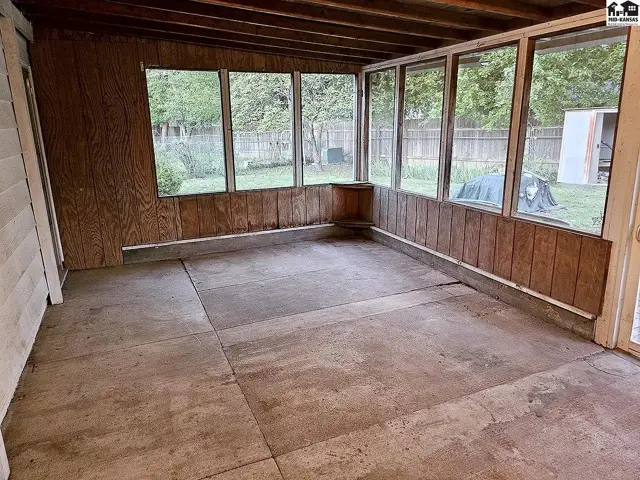 Photo of 606 Montezuma Ct, McPherson, KS