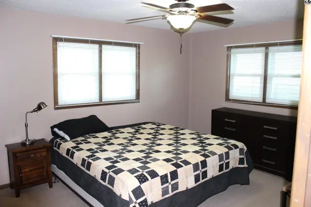 Photo of 17 Rock Rd, Marion, KS