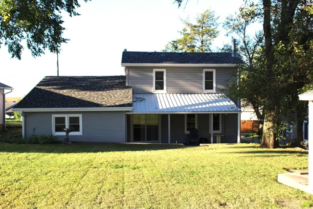 Photo of 17 Rock Rd, Marion, KS