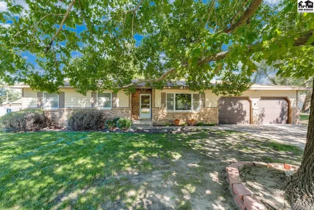 Photo of 4 W Nickerson Blvd, Nickerson, KS