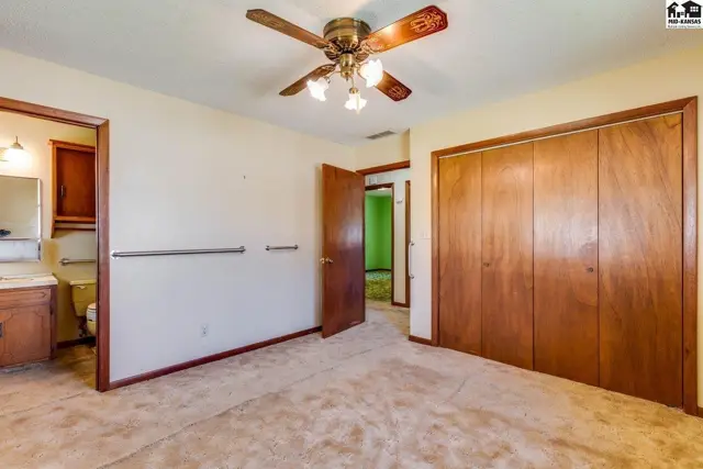 Photo of 4 W Nickerson Blvd, Nickerson, KS