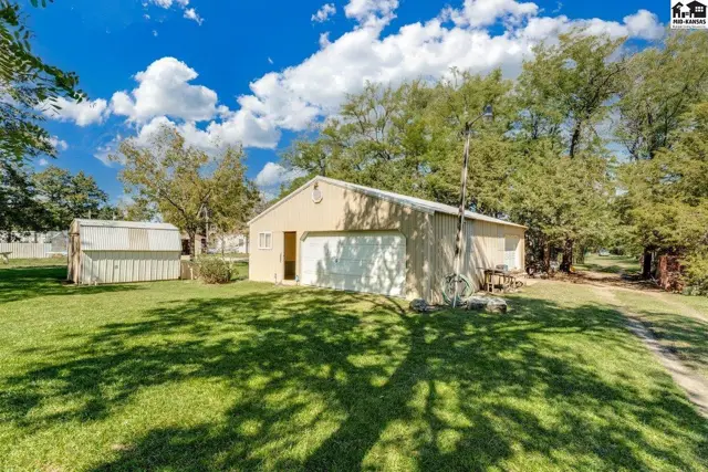 Photo of 4 W Nickerson Blvd, Nickerson, KS