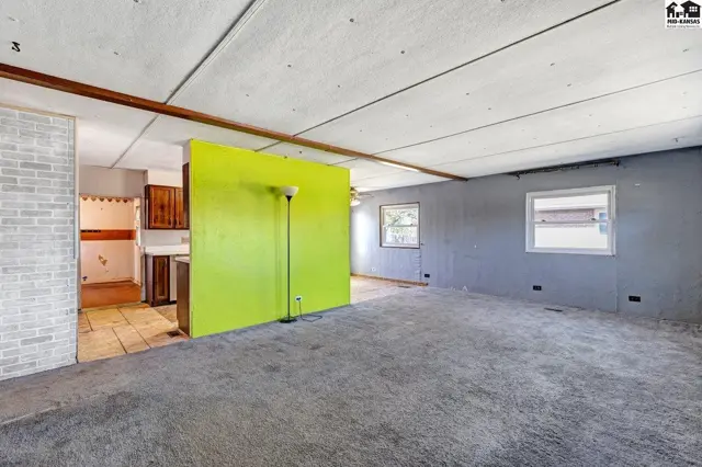 Photo of 301 N Rhodes St, Pretty Prairie, KS