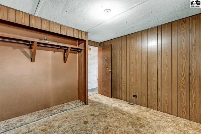 Photo of 301 N Rhodes St, Pretty Prairie, KS