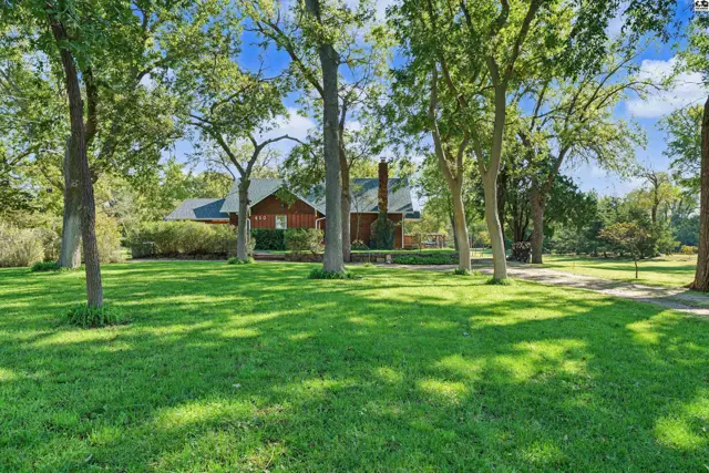 Photo of 410 Mill St, Marquette, KS