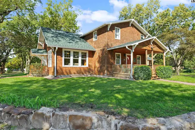 Photo of 410 Mill St, Marquette, KS