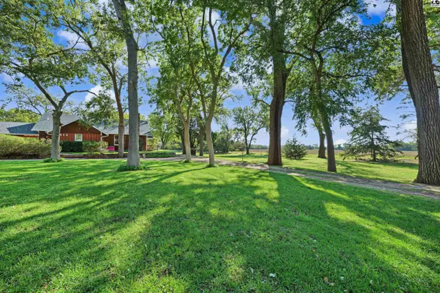 Photo of 410 Mill St, Marquette, KS