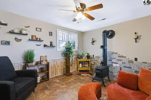 Photo of 23618 S Dean Rd, Pretty Prairie, KS