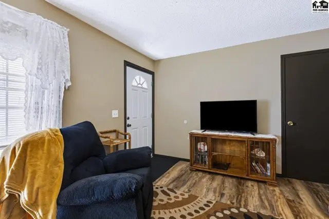 Photo of 23618 S Dean Rd, Pretty Prairie, KS