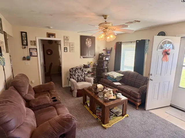 Photo of 426 E Walker St, Hutchinson, KS