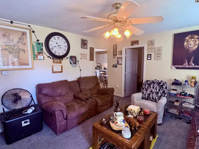 Photo of 426 E Walker St, Hutchinson, KS