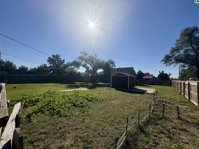 Photo of 426 E Walker St, Hutchinson, KS