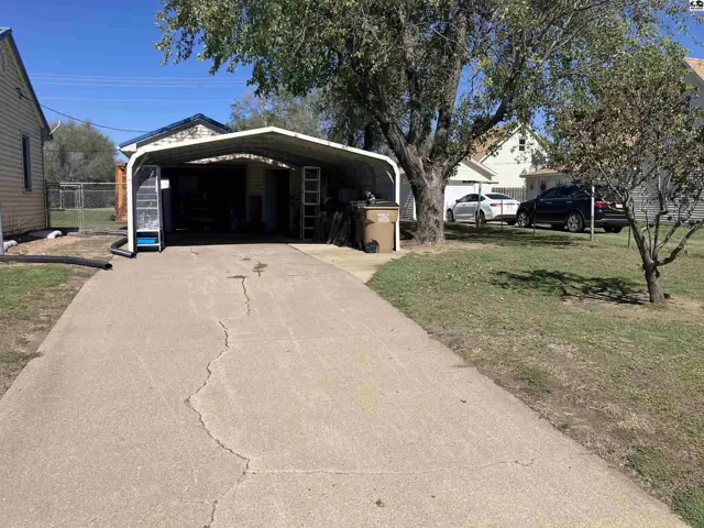 Photo of 412 E Grant, Greensburg, KS