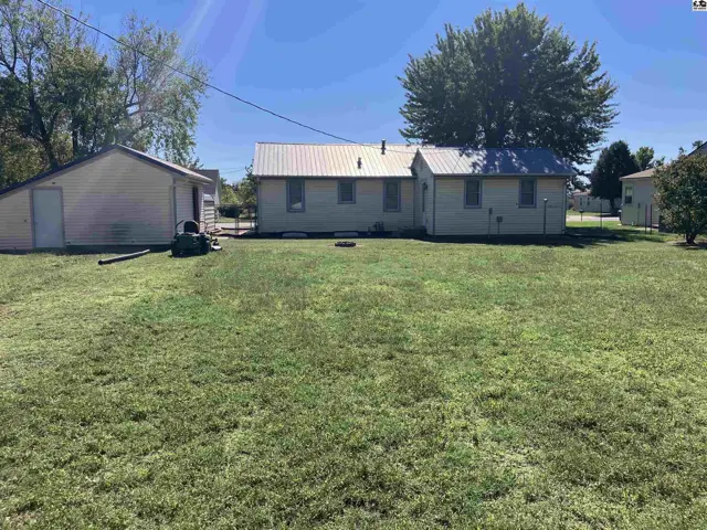 Photo of 412 E Grant, Greensburg, KS