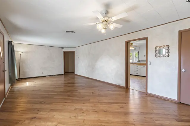 Photo of 600 S 3rd St, Bushton, KS