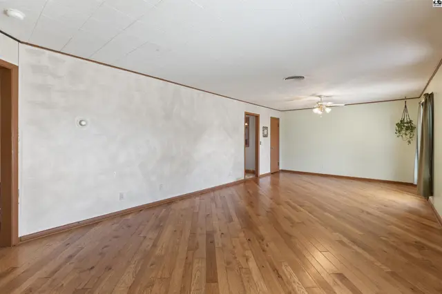 Photo of 600 S 3rd St, Bushton, KS