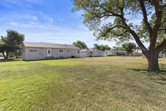 Photo of 600 S 3rd St, Bushton, KS