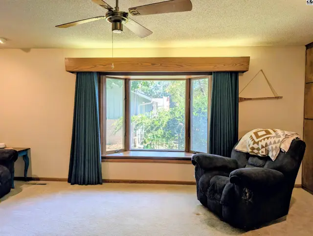 Photo of 908 Countryside Dr, McPherson, KS