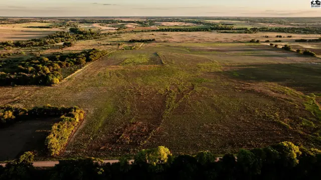 Photo of 000 W Parallel Rd, Arlington, KS