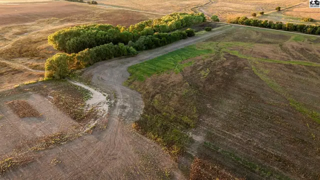 Photo of 000 W Parallel Rd, Arlington, KS