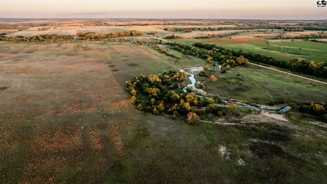 Photo of 000 W Parallel Rd, Arlington, KS