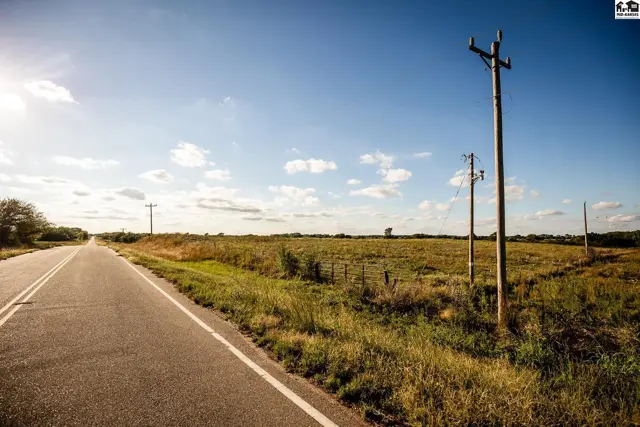 Photo of 000 W Parallel Rd, Arlington, KS