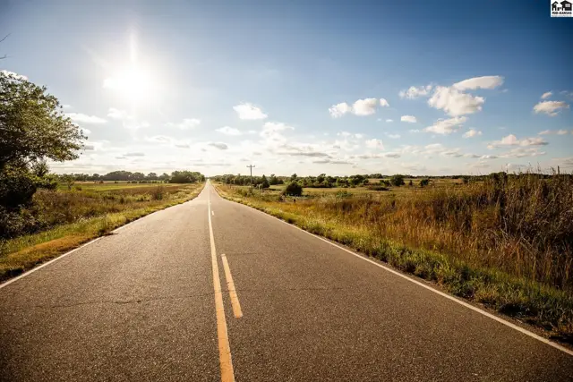 Photo of 000 W Parallel Rd, Arlington, KS