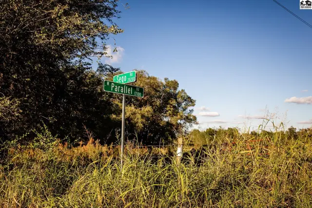 Photo of 000 W Parallel Rd, Arlington, KS