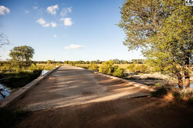 Photo of 000 W Parallel Rd, Arlington, KS