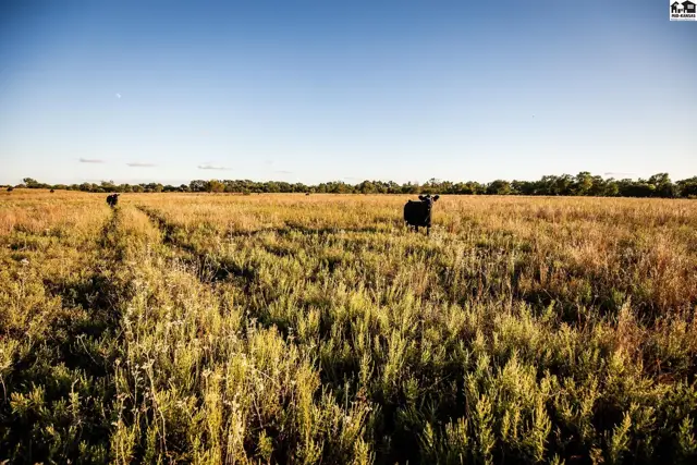Photo of 000 W Parallel Rd, Arlington, KS