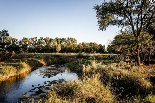 Photo of 000 W Parallel Rd, Arlington, KS