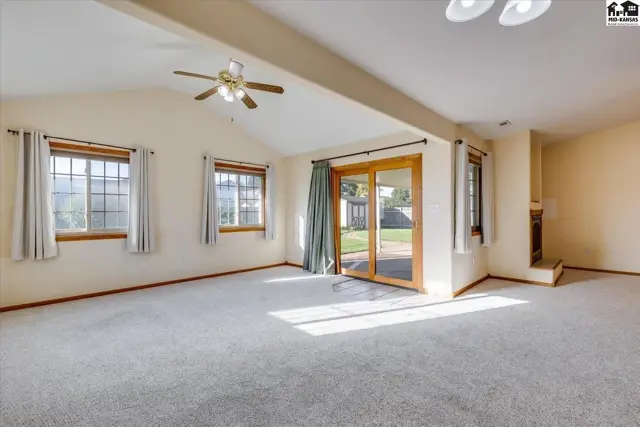 Photo of 1807 E 26th Ave, Hutchinson, KS