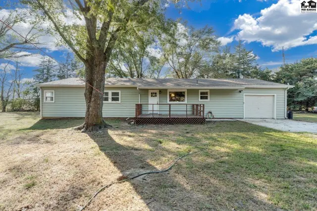 Photo of 229 W 56th Ave, Hutchinson, KS