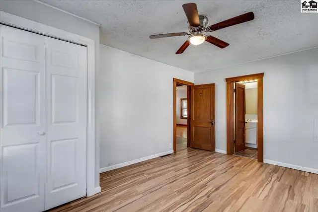 Photo of 219 E 12th Ave, Hutchinson, KS