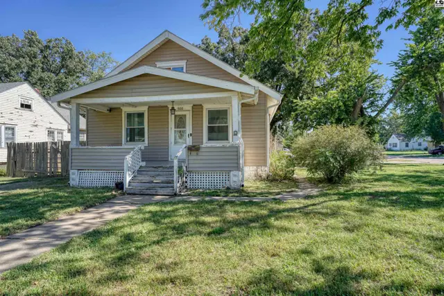 Photo of 900 N Elm St, McPherson, KS