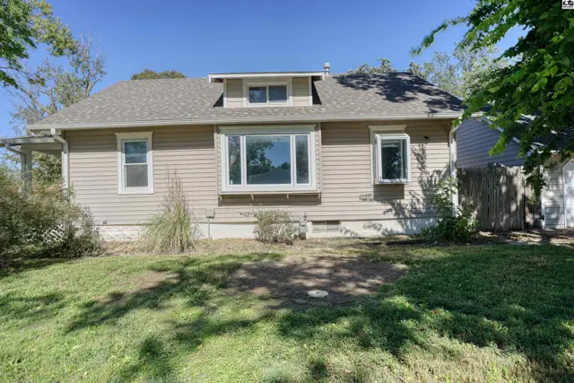 Photo of 900 N Elm St, McPherson, KS