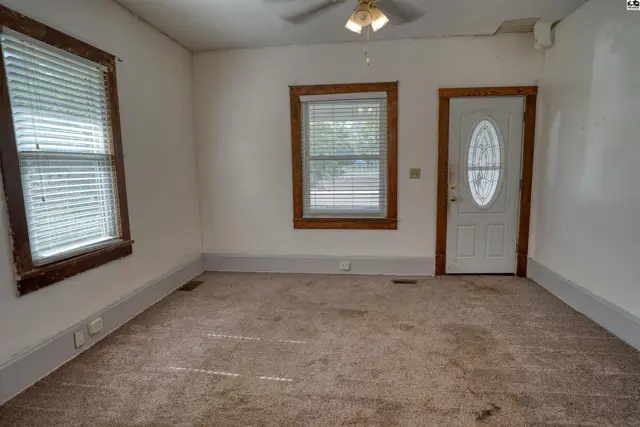 Photo of 900 N Elm St, McPherson, KS