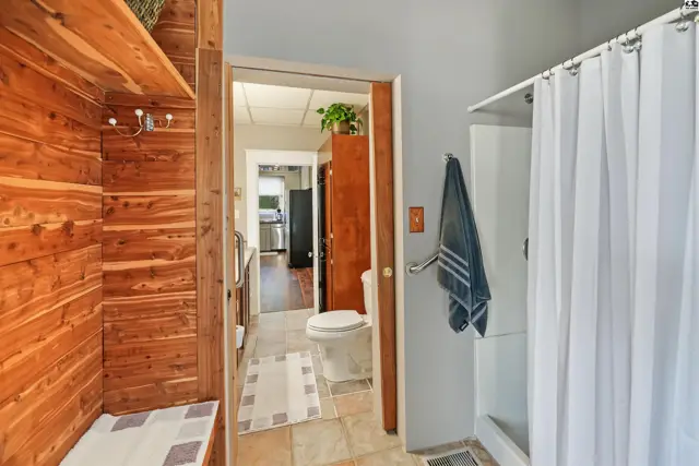 Photo of 202 N Lincoln St, Marquette, KS