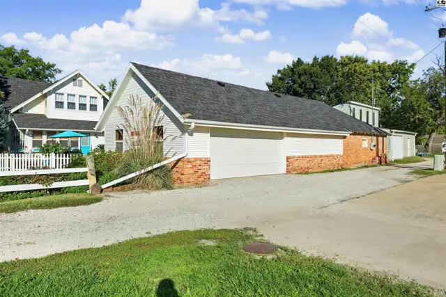 Photo of 202 N Lincoln St, Marquette, KS