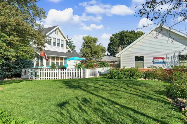 Photo of 202 N Lincoln St, Marquette, KS