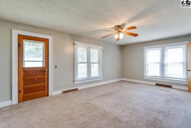Photo of 10931 279th St West, Mount Hope, KS